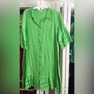 Green Button-Up Women's Top